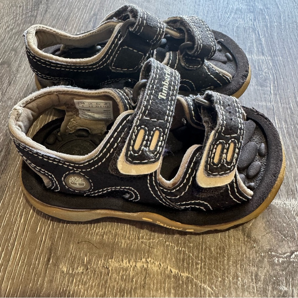 Boys Toddler size 6  Timberland Sandals Brown Open Toe Athletic Beach
